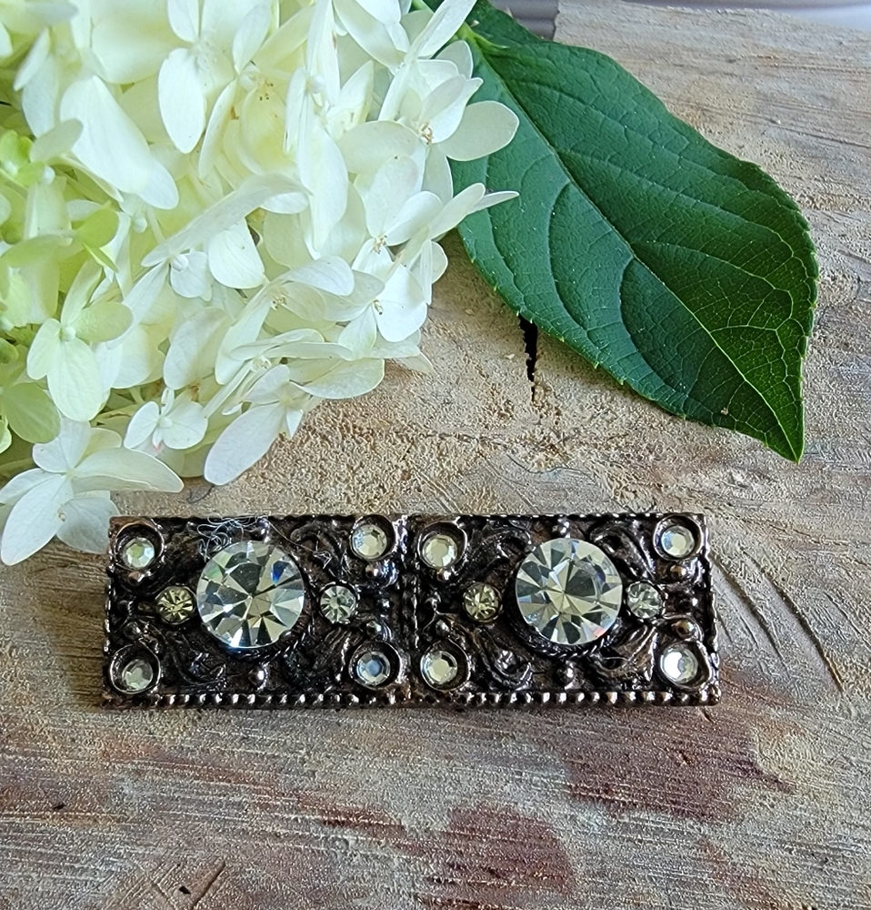 Vintage  Rhinestone Brooch